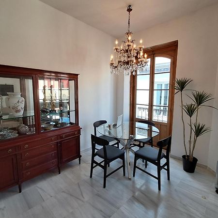 Apartamentos Almirante Hoyos Seville Exterior photo