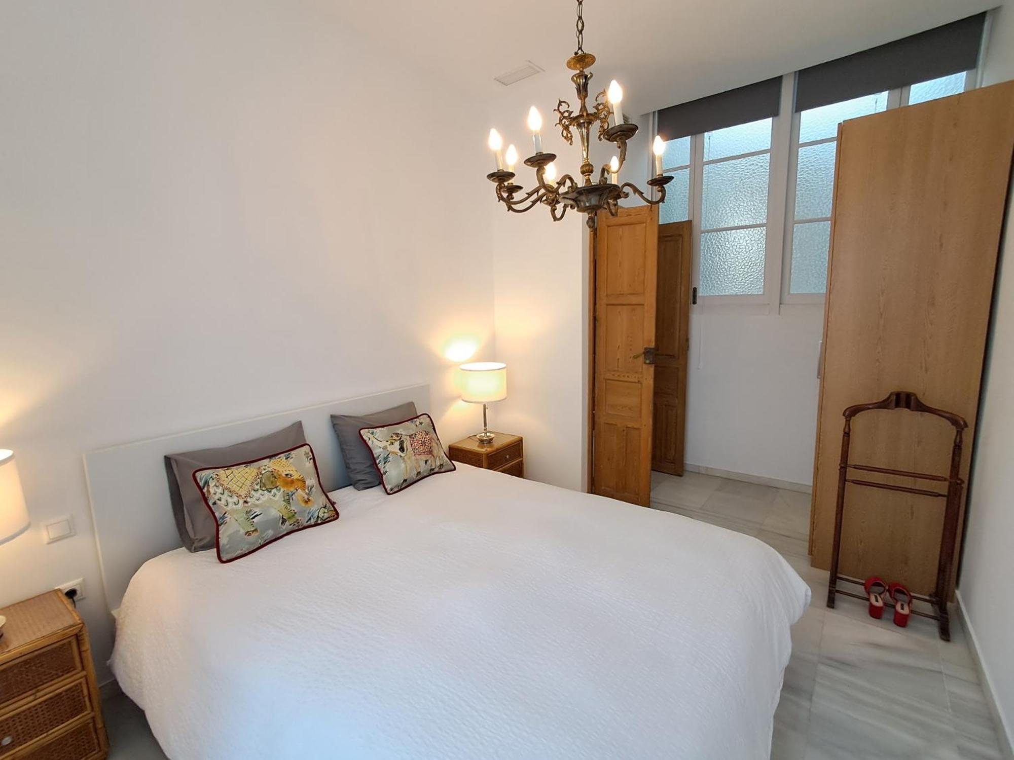 Apartamentos Almirante Hoyos Seville Exterior photo
