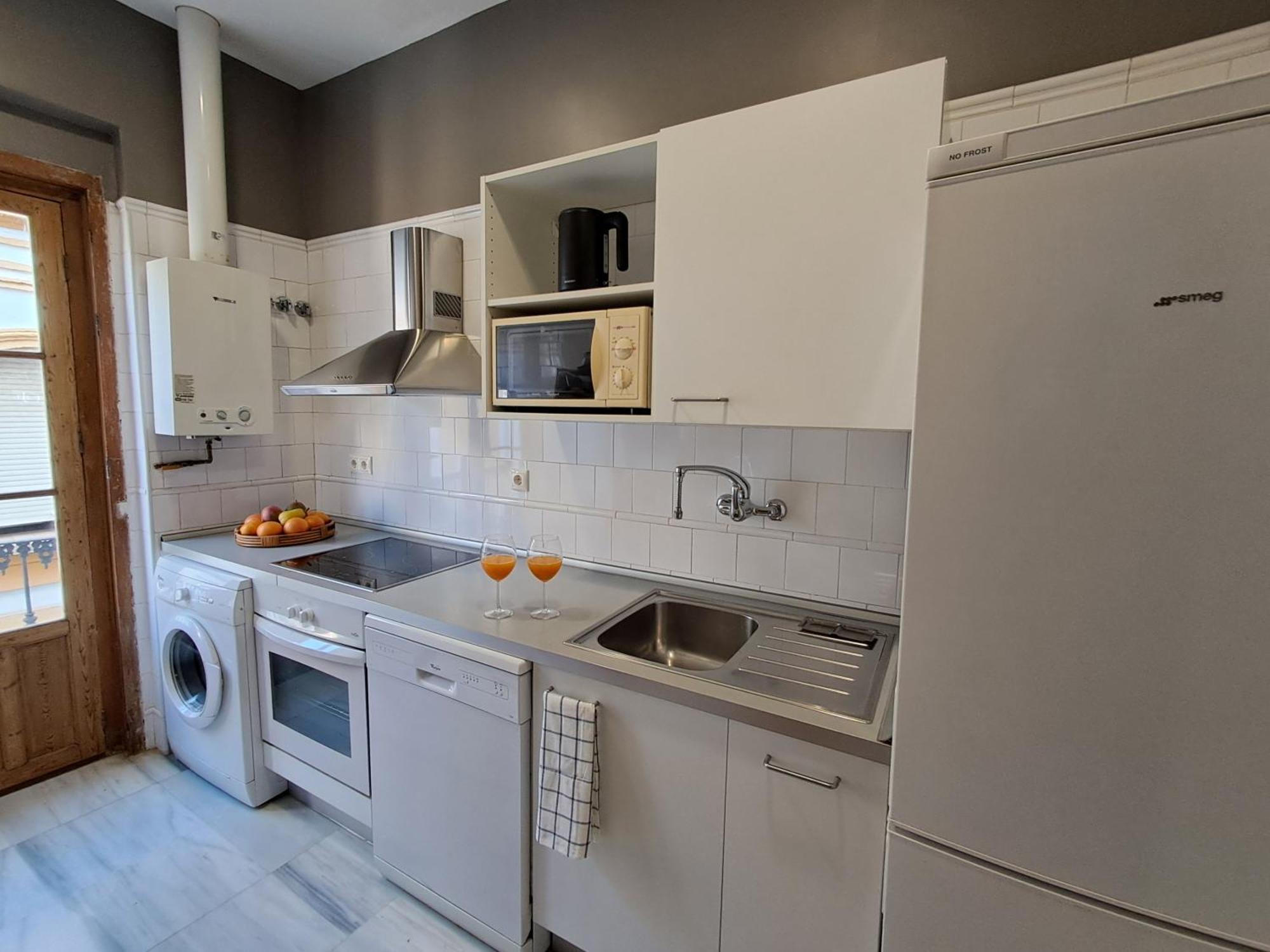 Apartamentos Almirante Hoyos Seville Exterior photo